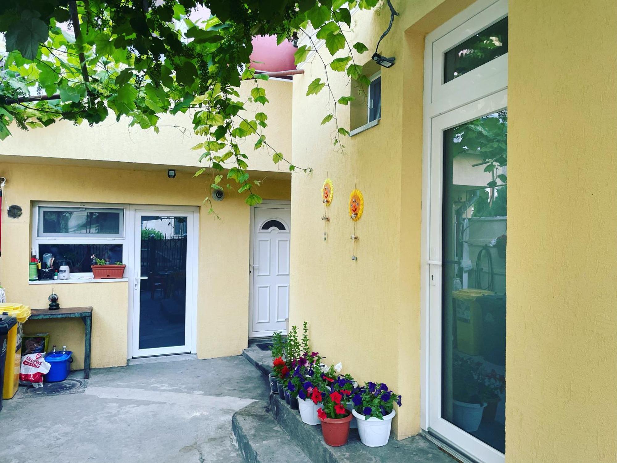 Summer Vibe - Apartament La Curte 康斯坦察 外观 照片